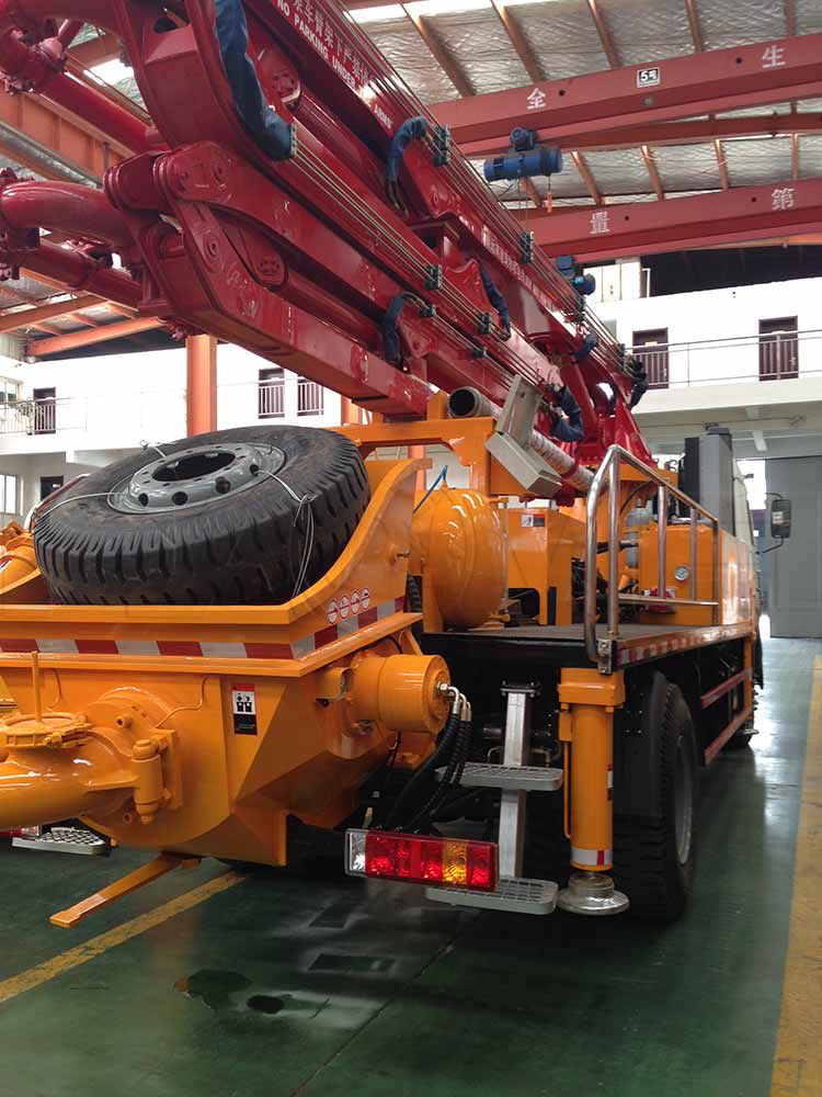 How to Safely Operate Cement Pump Truck for Sale
