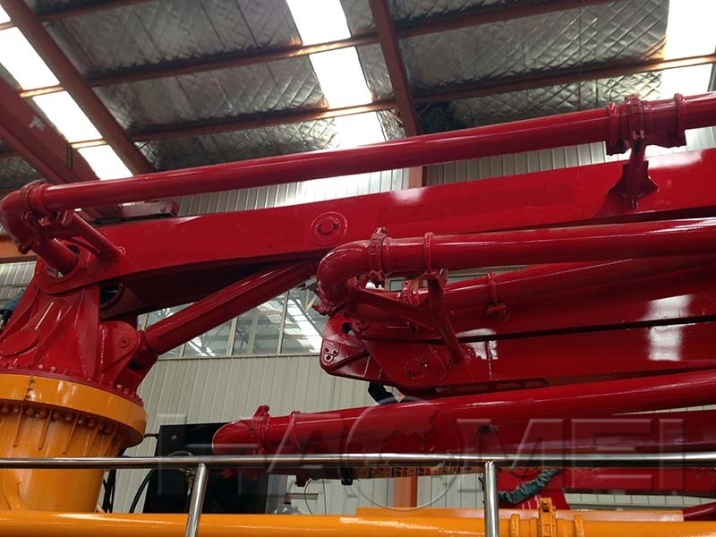 Small Concrete Pump Truck