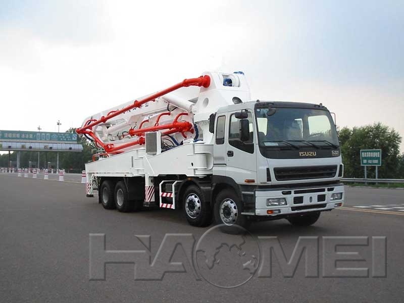 concrete boom pump
