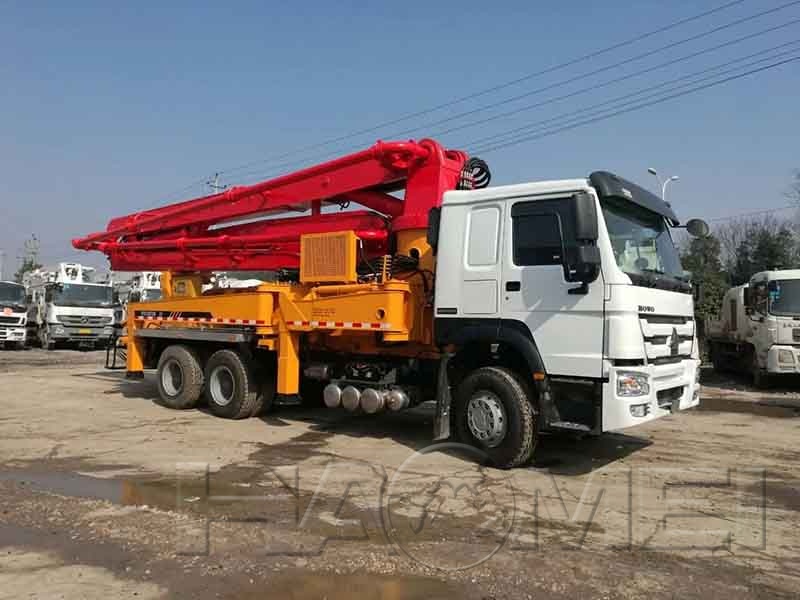 32 meter concrete pump